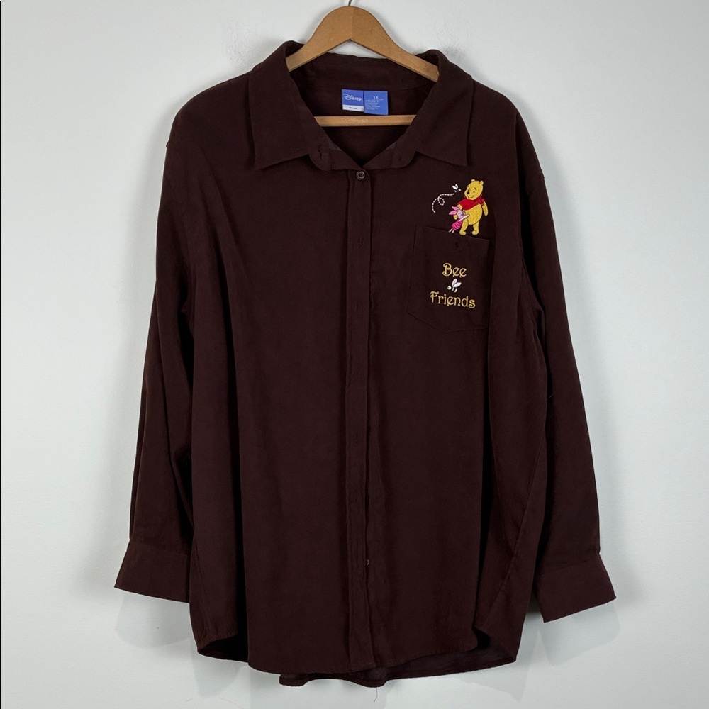 Disney Women’s 1X Winnie the Pooh Button Down Piglet Brown Bumble Bee